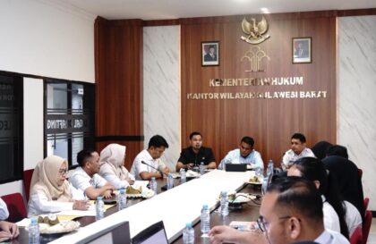 Kemenkum Sulbar Bantu DPRD Majene Matangkan Ranperda Jaminan Sosial